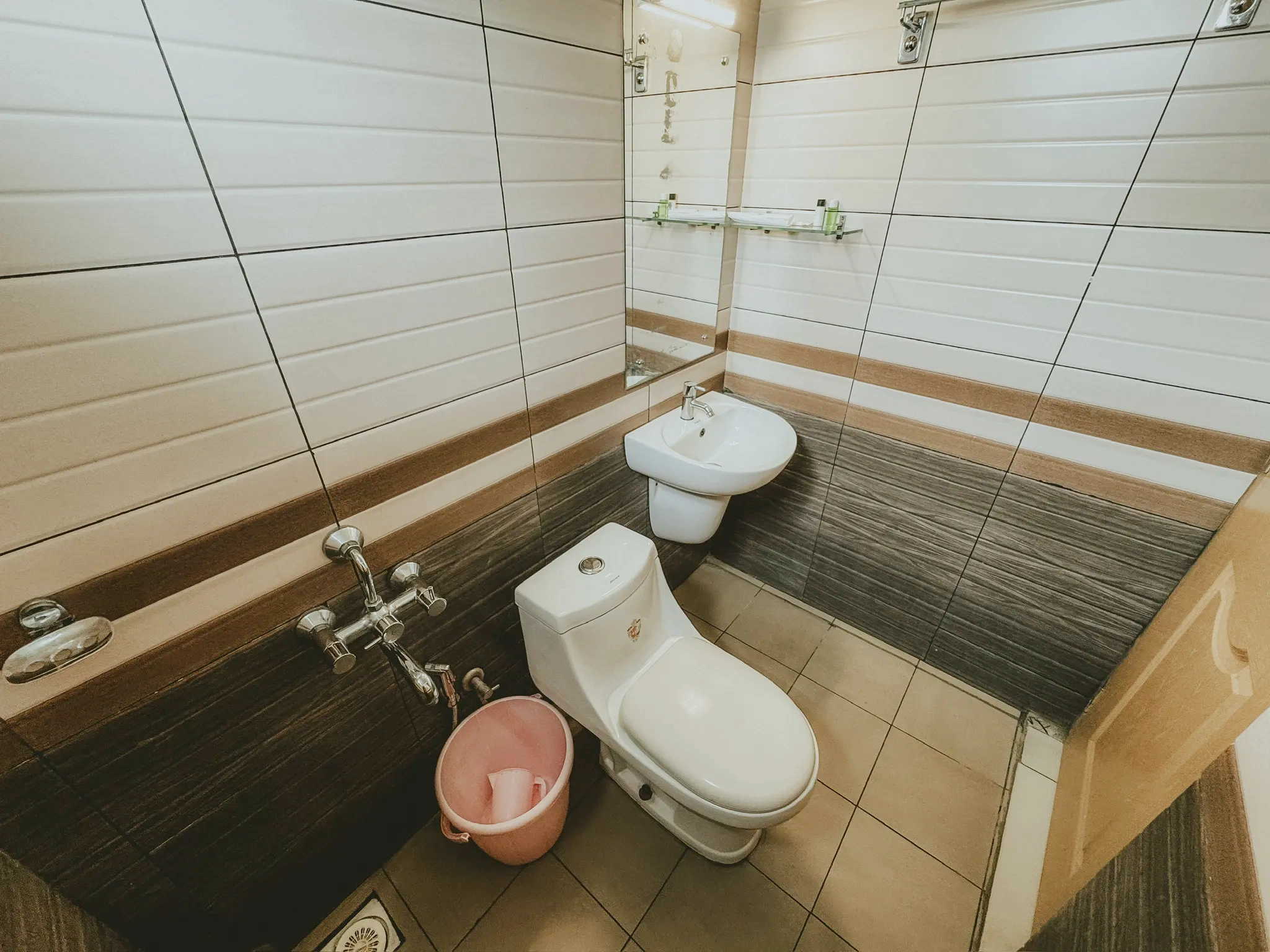 Deluxe AC Room